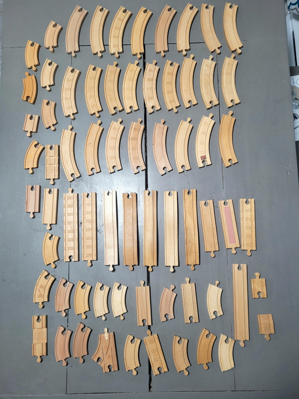 Thomas Train Wooden Train Track Lot - Natural Wood Curves & Straights